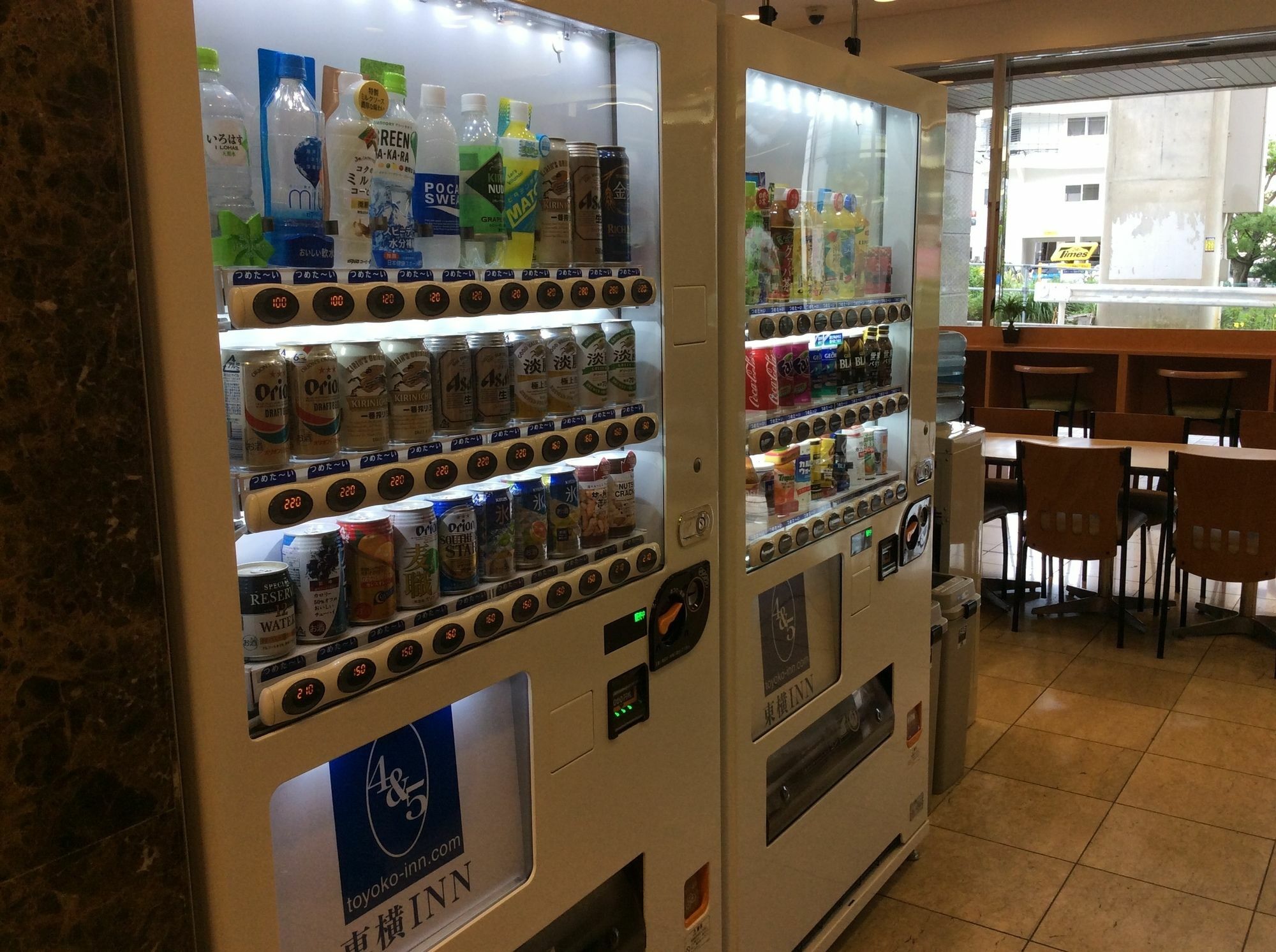 Toyoko Inn Okinawa Naha Kokusai-Dori Miebashi-Eki Екстер'єр фото